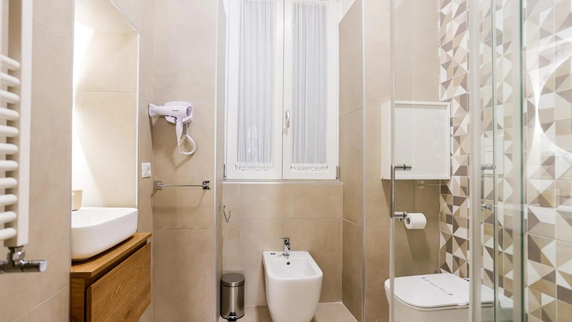 Santa Patrizia A Chiaia Apartment Naples Italy