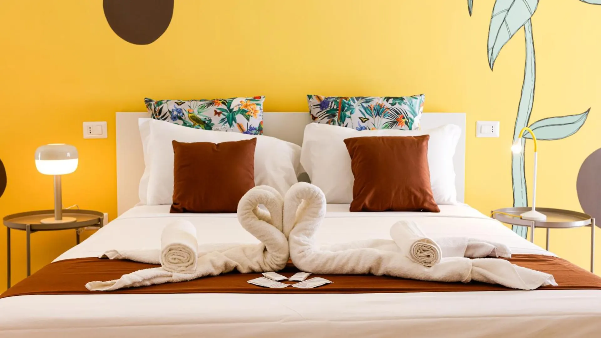 Santa Patrizia A Chiaia Apartment Νάπολη