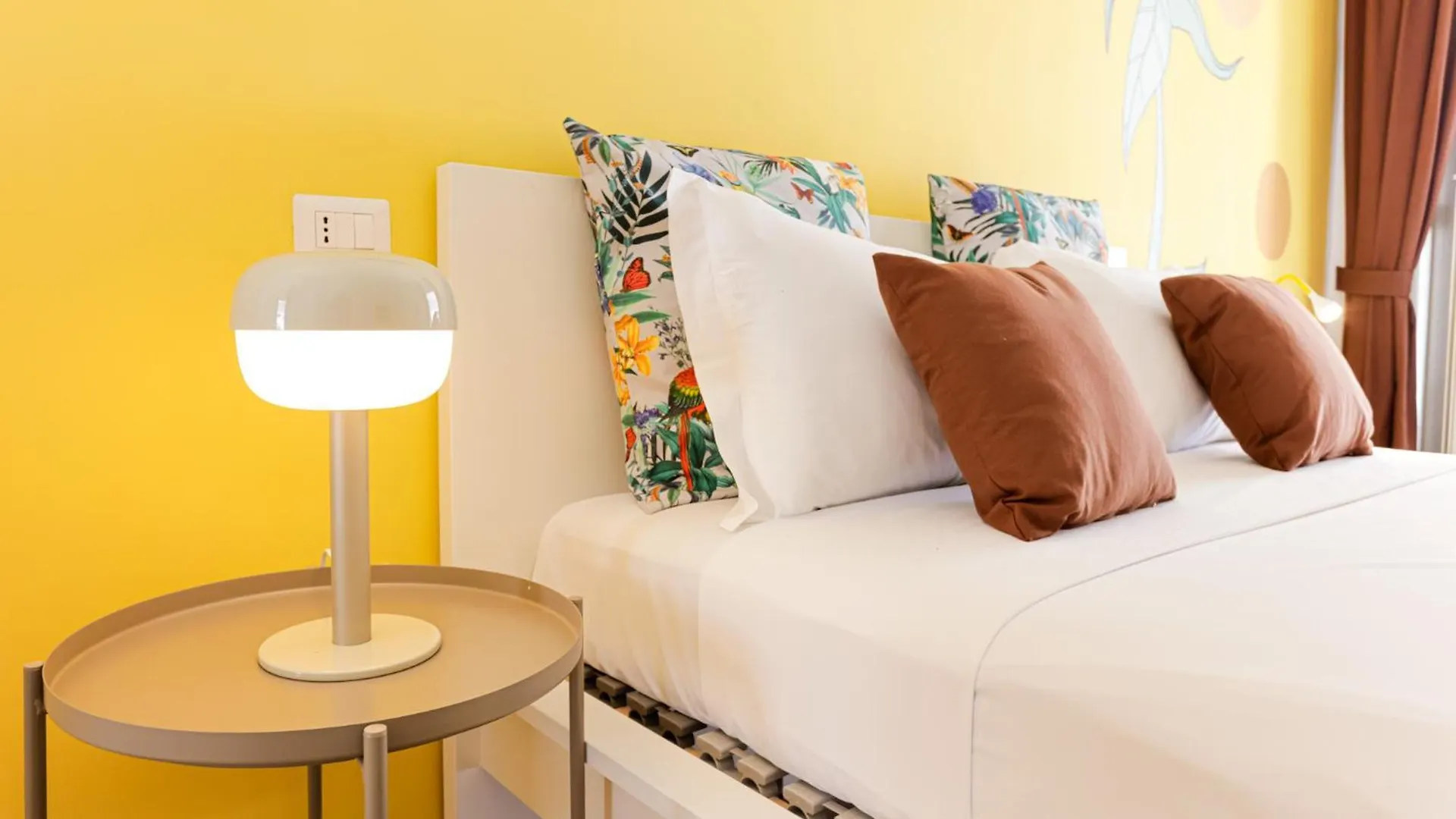 Santa Patrizia A Chiaia Apartment Naples Italy