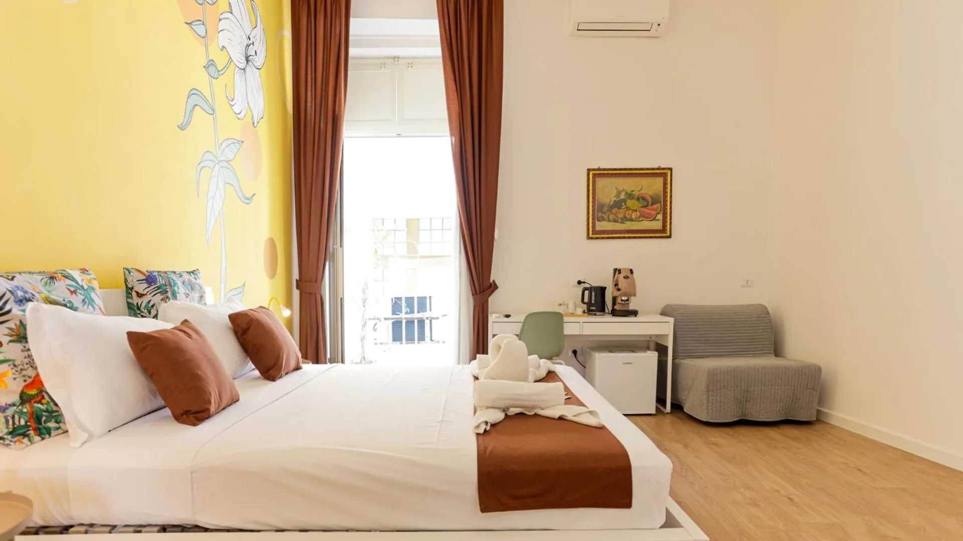 Santa Patrizia A Chiaia Apartment نابولي 0*,